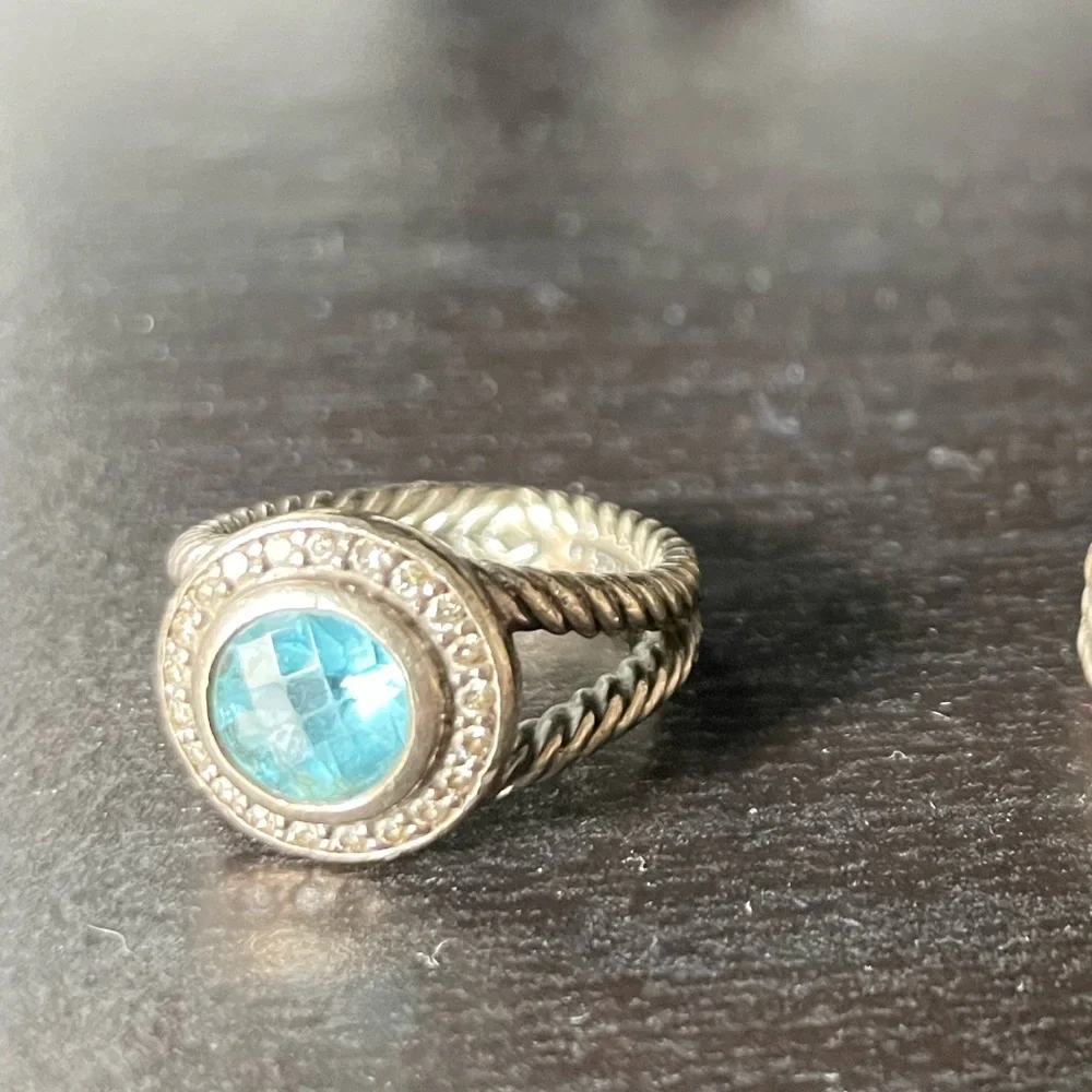 David Yurman Ring - Picture 2 of 4